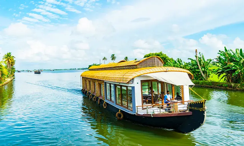 Alappuzha one-day tour, Alleppey tour package, backwater day cruise, houseboat day trip, Alappuzha beach, Kerala backwaters tour, one-day trip from Madurai to Alleppey, Venice of the East, Alappuzha tourism